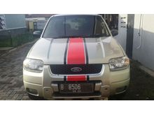 2005 Ford Escape 2.3 XLT SUV #jualcepatpemiliklangsung