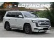 Used 2014 Toyota Land Cruiser 4.6 AX G Selection SUV URJ202W F/L J300 MODELLISTA 4WD S/Roof AirSuspension P/Seat CoolBOX Multi