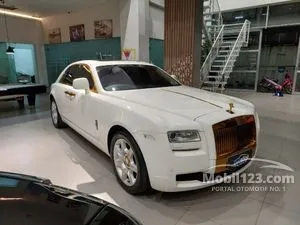 2011 Rolls-Royce Ghost 6.6 V12 Sedan White on Cream SPECIAL PRICE