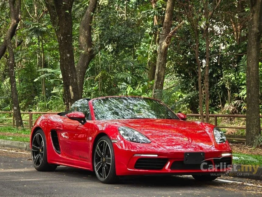 2022 Porsche 718 Boxster Convertible