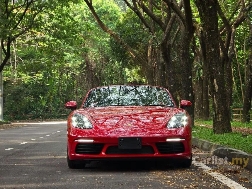 2022 Porsche 718 Boxster Convertible