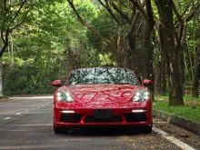 2022 Porsche 718 2.0 Boxster Convertible