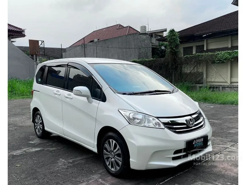 Jual Mobil Honda Freed 2013 E 1.5 di DKI Jakarta Automatic MPV Putih Rp 159.000.000