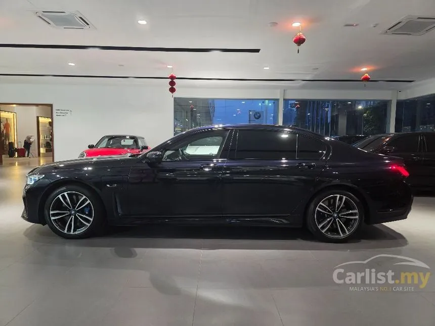 2022 BMW 740Le xDrive M Sport Sedan