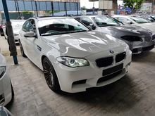 2014 BMW M5 4.4 Sedan
