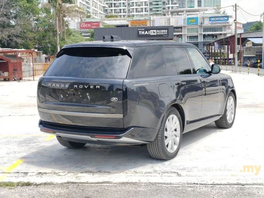 2022 Land Rover Range Rover D300 Vogue SUV