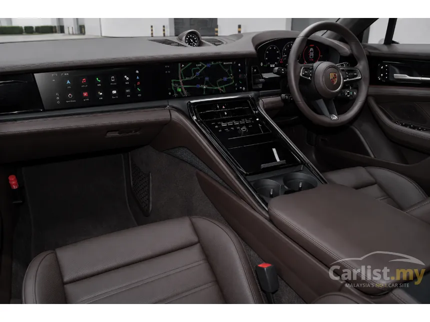 2025 Porsche Panamera Hatchback