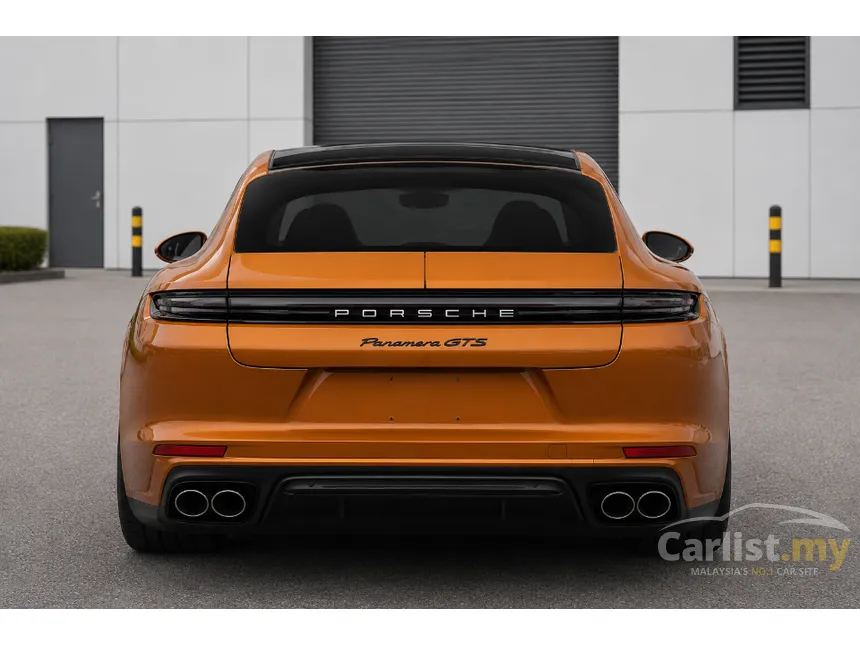 2025 Porsche Panamera Hatchback