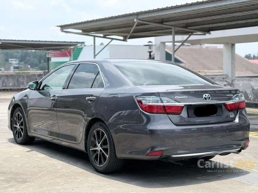 2015 Toyota Camry Hybrid Sedan