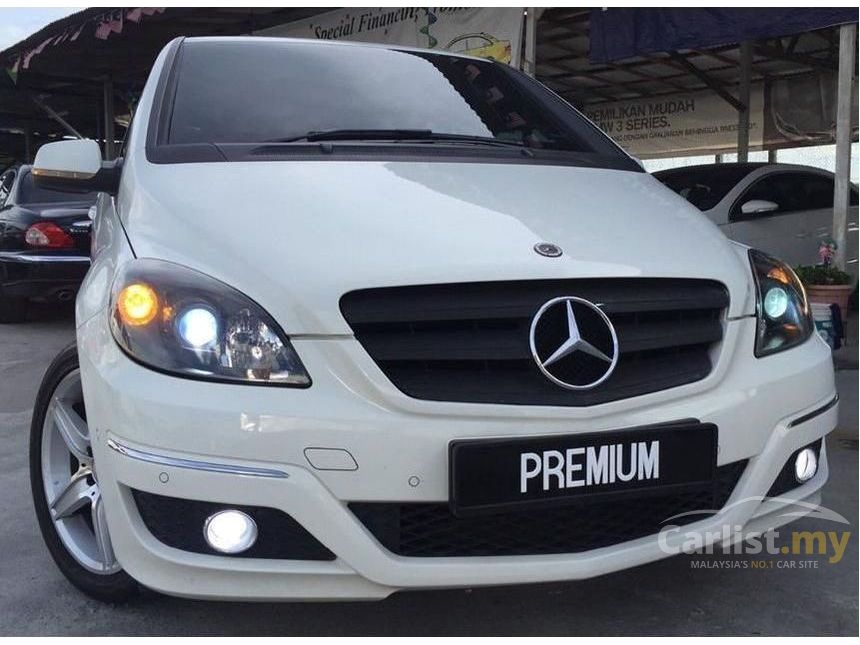 Mercedes-Benz B180 2010 1.7 in Selangor Automatic 