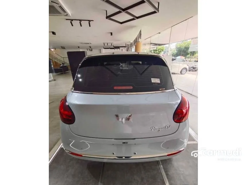 2024 Wuling Binguo EV Premium Range Hatchback