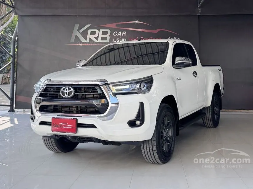 2022 Toyota HILUX REVO Prerunner Entry Smart Cab Pickup