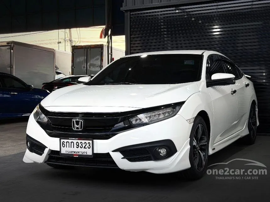 2017 Honda CIVIC Turbo RS Sedan
