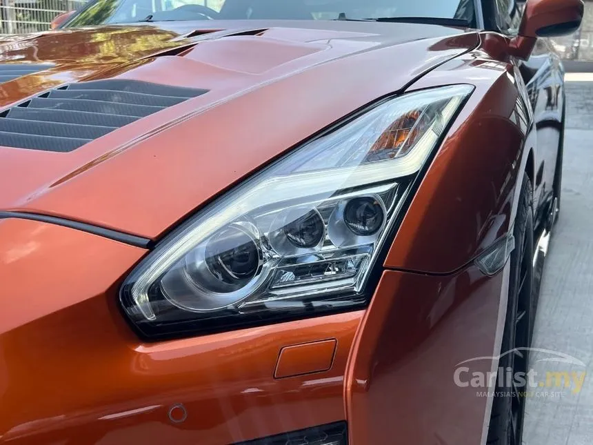 2018 Nissan GT-R Recaro Coupe