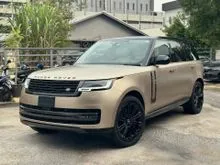 2022 Land Rover Range Rover 4.4 P530 First Edition LWB SUV Vogue