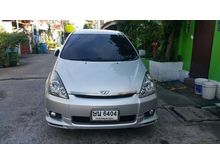 2004 Toyota Wish 2.0 (ปี 03-10) Q Limited Wagon AT