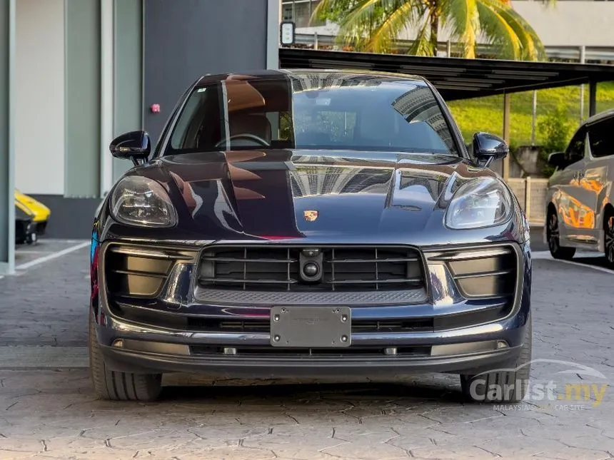2022 Porsche Macan SUV