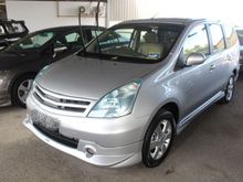 2011 Nissan Grand Livina 1.8 Comfort MPV (A)
