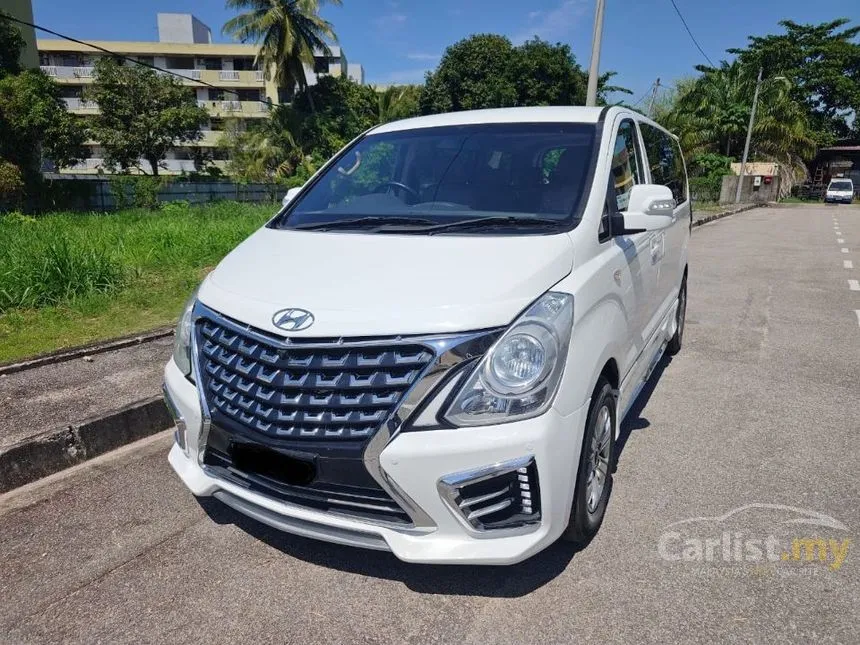 2017 Hyundai Grand Starex Royale MPV