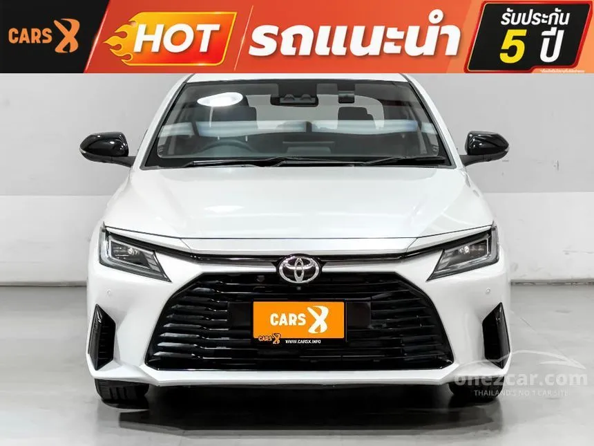 2022 Toyota Yaris Ativ Premium Luxury Sedan