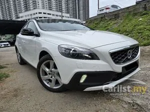 2014 Volvo V40 Cross Country 2.0 T5 Hatchback