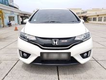 Honda Jazz RS AT 2016 Tdp40jt Antik KM30rb Pakaian Pribadi