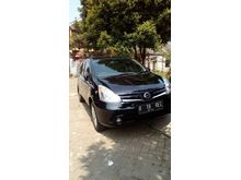 Nisan grand livina 2011 XV metik