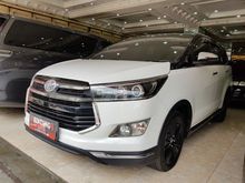 2017 Toyota Kijang Innova 2.4 Q VENTURER Diesel AT PLAT D