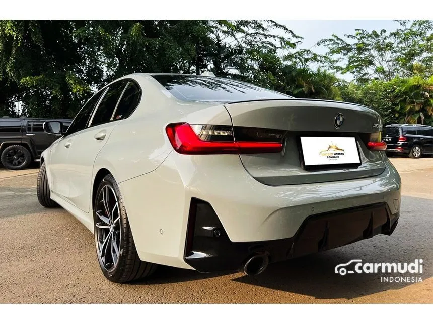 2024 BMW 330i M Sport Pro Sedan