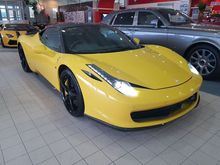 2012 Ferrari 458 Italia 4.5 Coupe - SUPER TIP-TOP CONDITION
