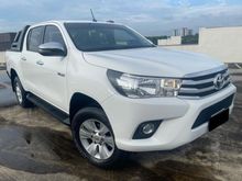 2017 Toyota Hilux 2.4 G Pickup Truck