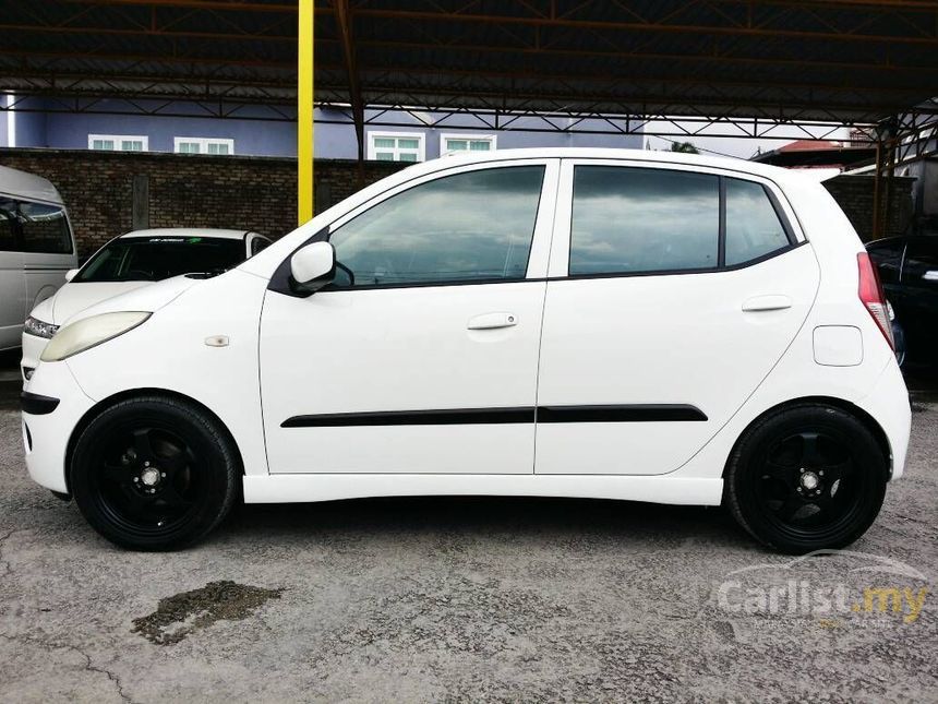 Hyundai i10 2010 Hi-spec 1.1 in Selangor Automatic 