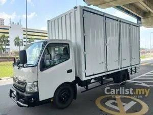 2015 Hino 300 Series 4.0 XZU720 POWER - XZU720R-HKMQK3 Lorry