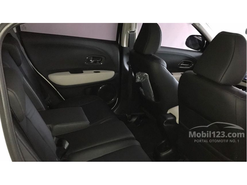 2017 Honda HR-V Prestige SUV
