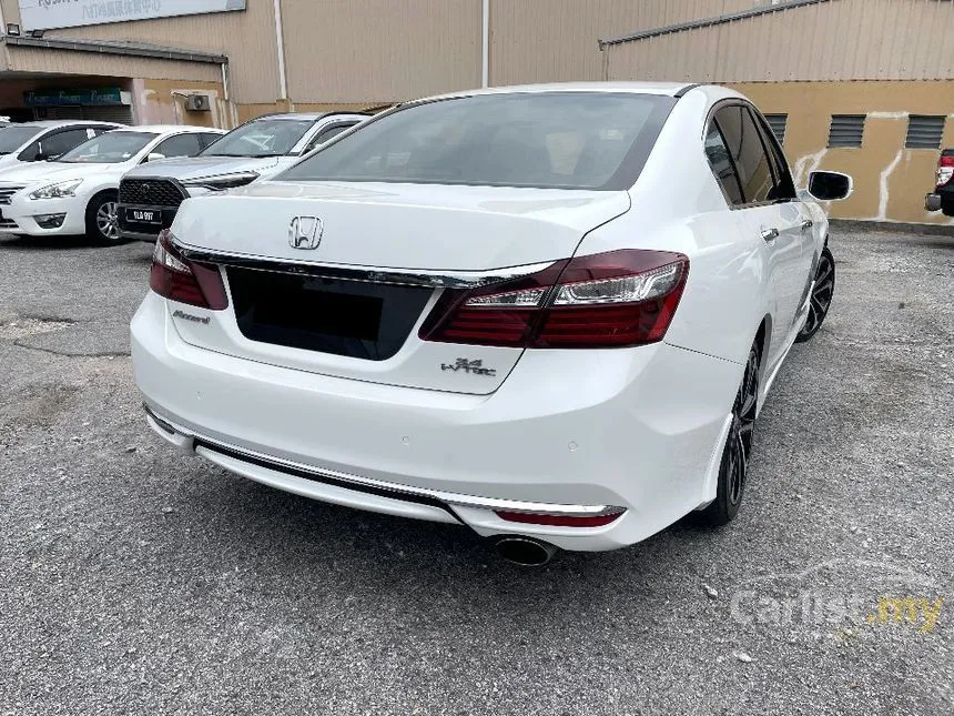 2017 Honda Accord VTi-L Sedan