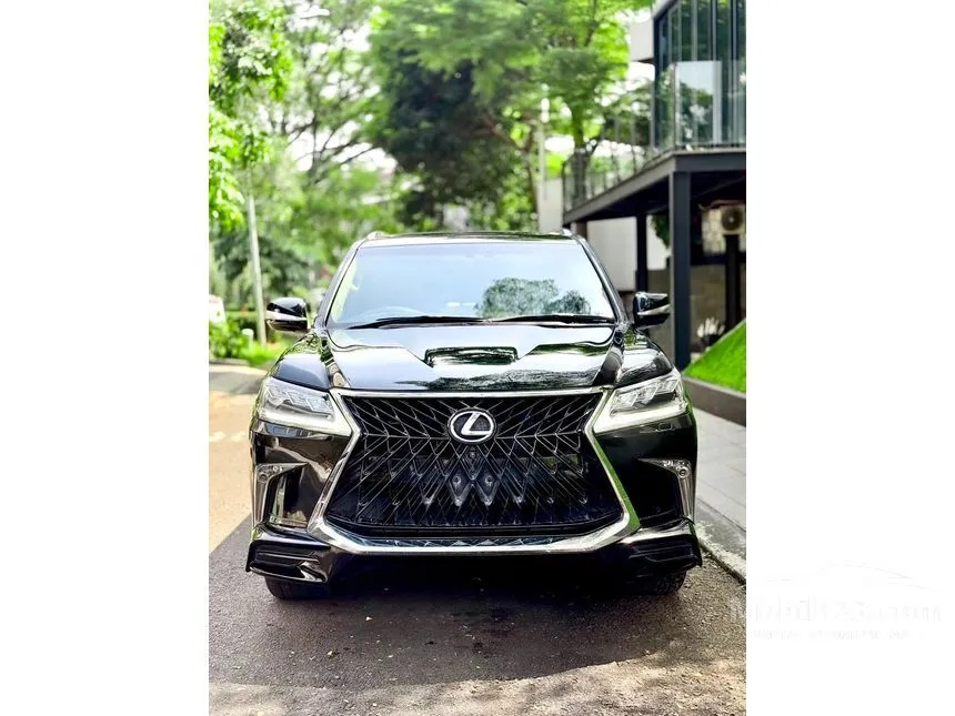 2017 Lexus LX 570 SUV
