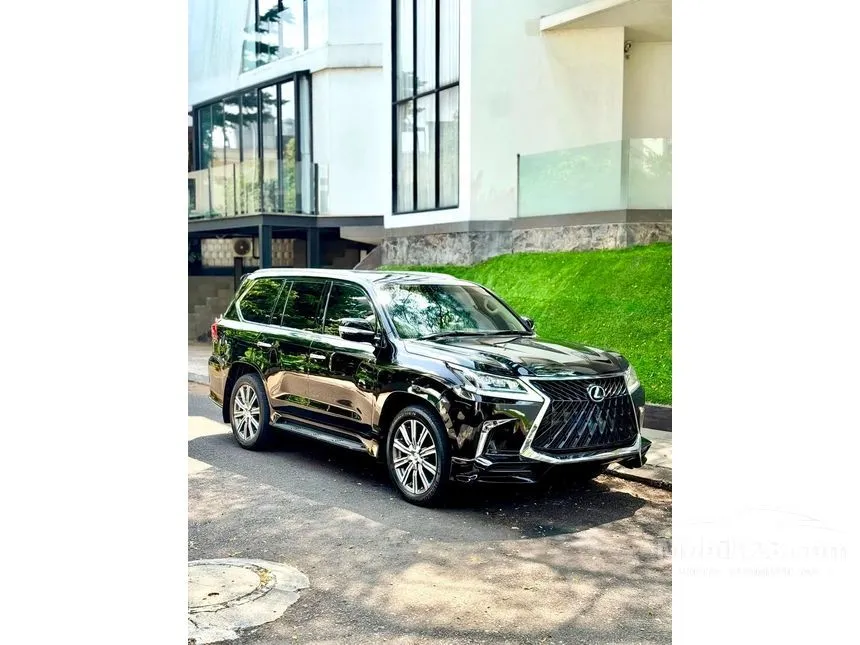 2017 Lexus LX 570 SUV