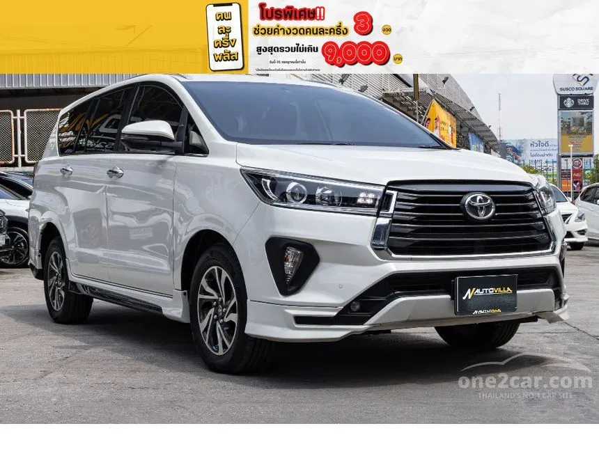 2022 Toyota INNOVA Crysta Wagon