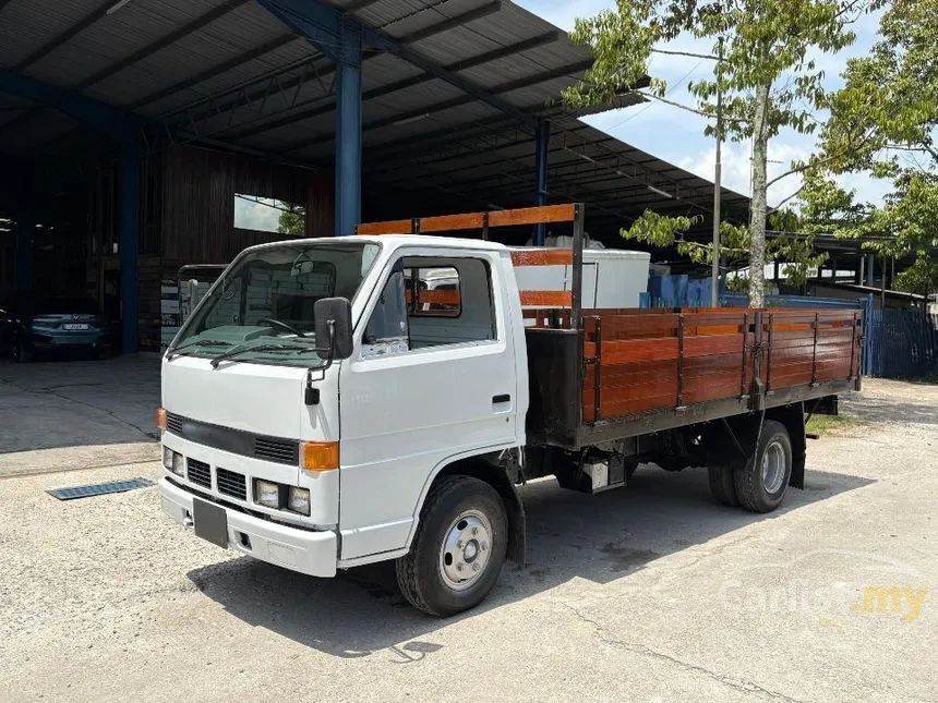 1986 Isuzu Elf NKR575 Lorry