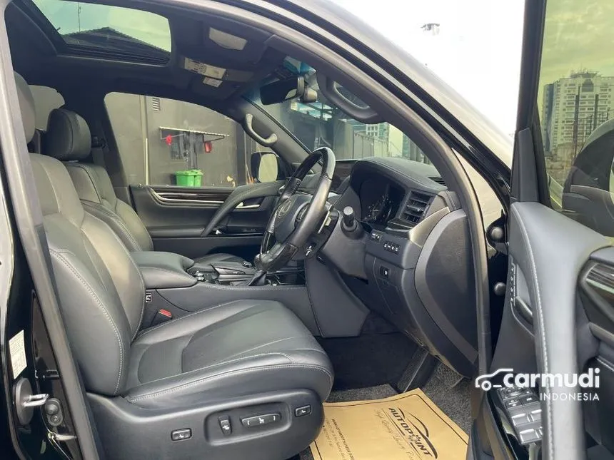 2018 Lexus LX 570 SUV