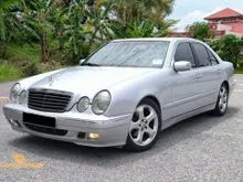 2002 Mercedes-Benz E240 2.6 Avantgarde Sedan