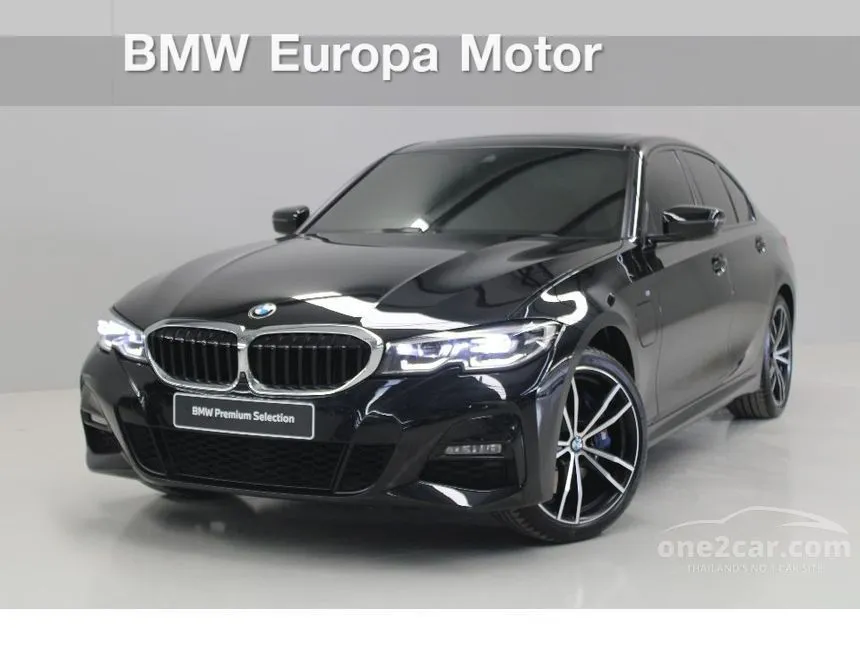 2020 BMW 330e M Sport Sedan