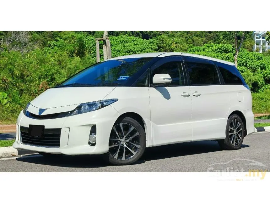 2013 Toyota Estima Aeras MPV