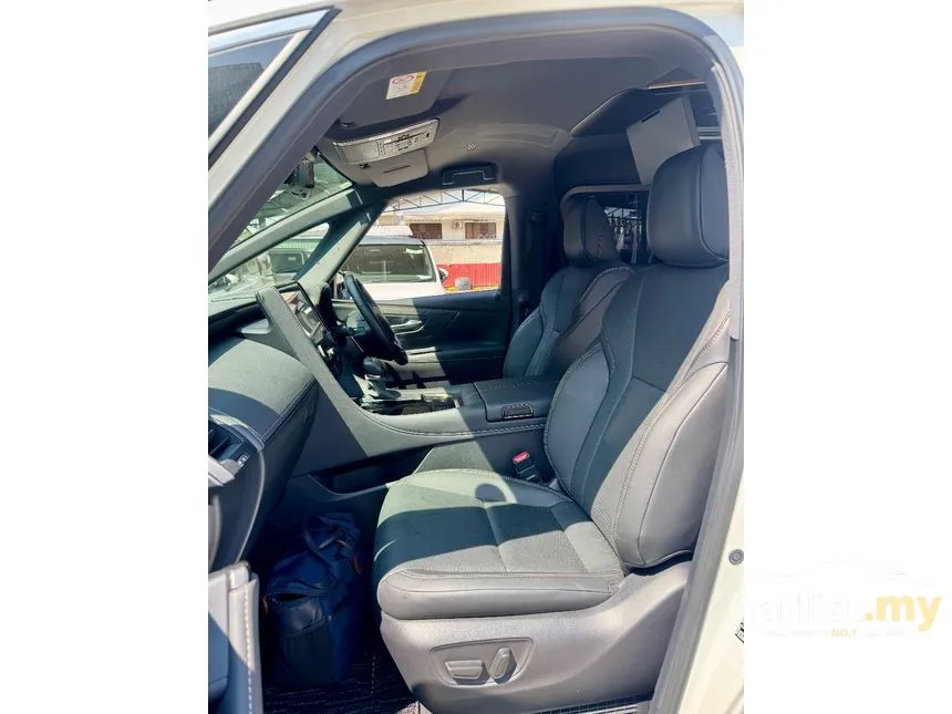 2024 Toyota Alphard Z 7-Seater MPV