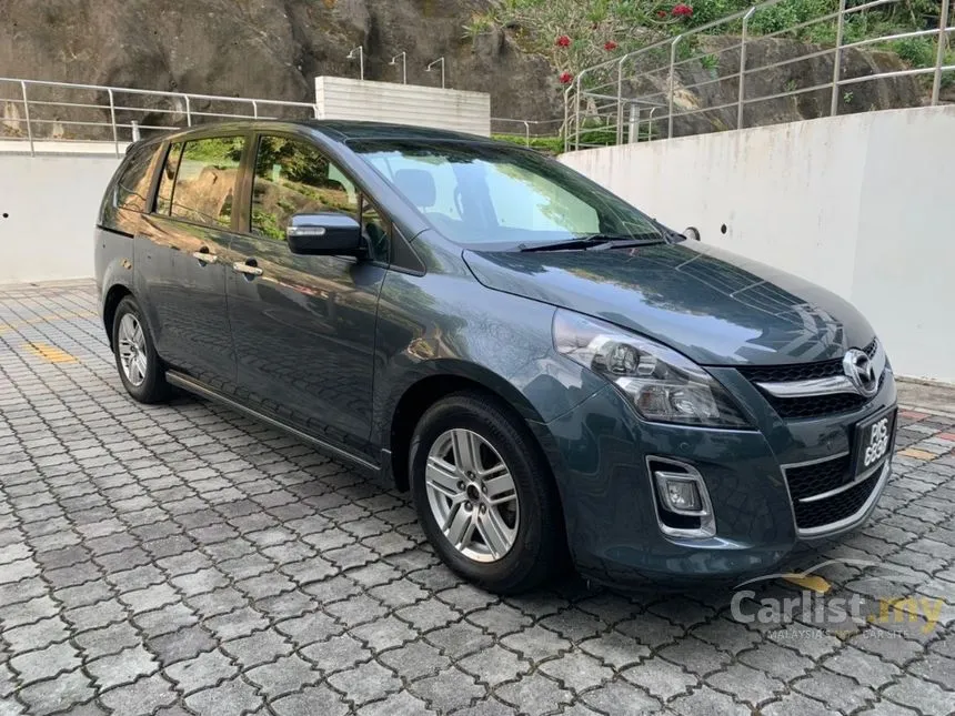 2012 Mazda 8 MPV
