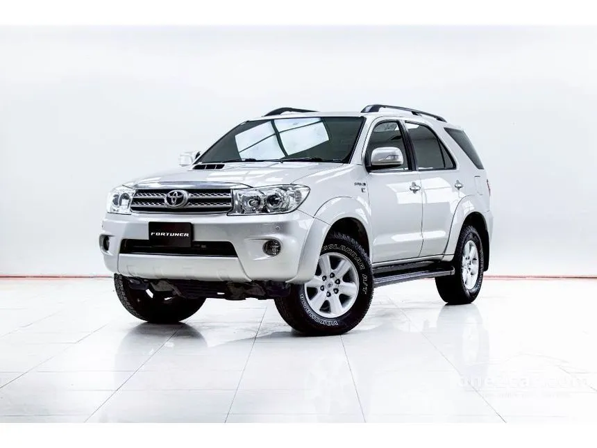 2009 Toyota FORTUNER V SUV