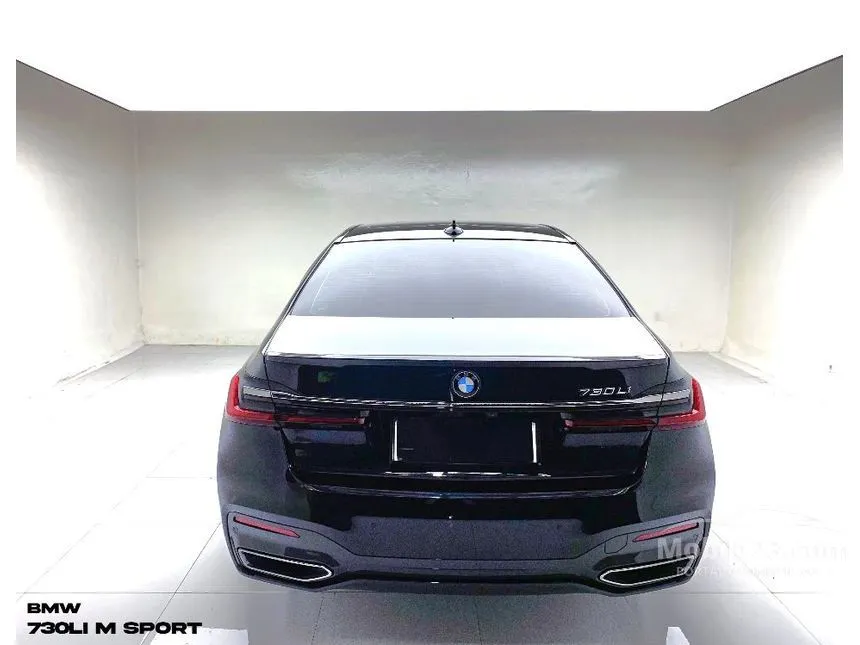 2021 BMW 730Li M Sport Sedan