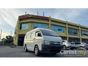 2013 Toyota Hiace 2.7 Window Van Van