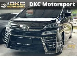 2018 Toyota Vellfire 2.5 ZG MPV / PREMIUM LEATHER UPHOLSTERY / POWER ADJUSTABLE FRONT SEATS / DUAL POWER SLIDING DOORS / POWER TAILGATE / ABS / EBD /