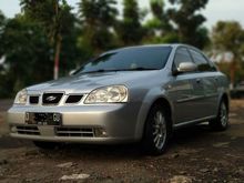 Chevrolet Optra 1.8 LS Sedan tahun 2004 mulus